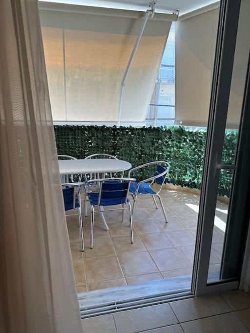 Riviera Beach, Seaside Spacious Apt. Anavyssos Esterno foto
