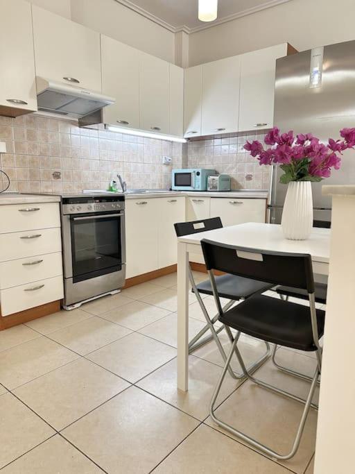 Riviera Beach, Seaside Spacious Apt. Anavyssos Esterno foto